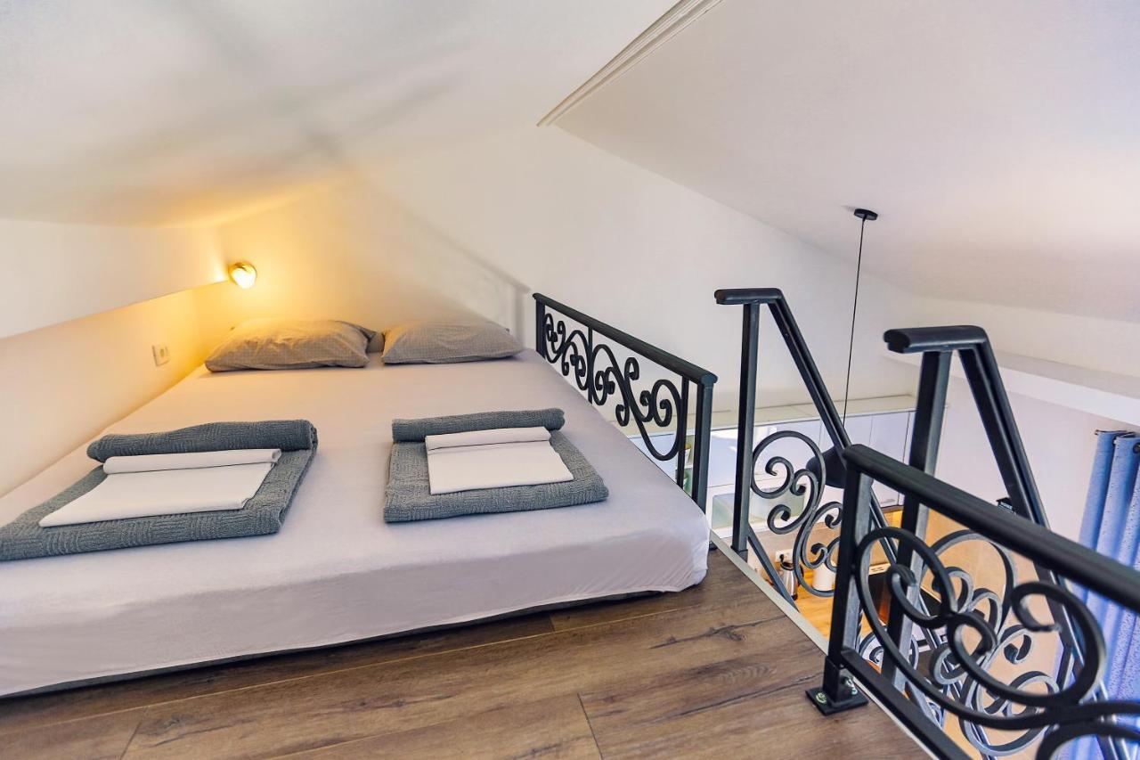 Apartmani Visum Светі-Стефан Екстер'єр фото