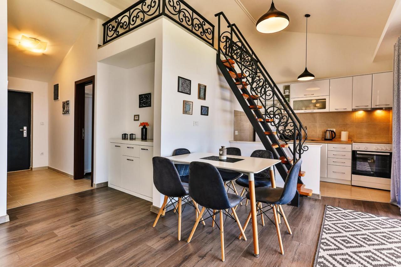 Apartmani Visum Светі-Стефан Екстер'єр фото
