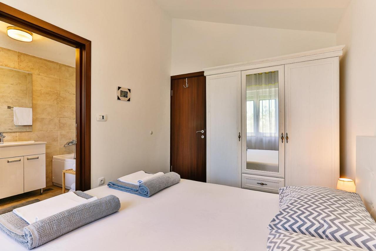 Apartmani Visum Светі-Стефан Екстер'єр фото